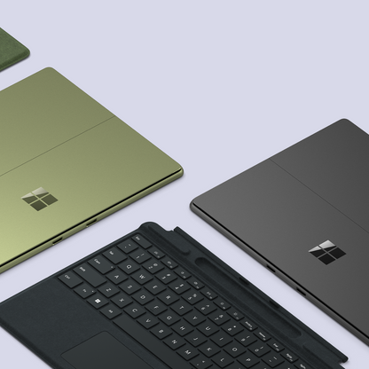 Microsoft Surface Pro Signature Keyboard for Surface Pro 8 | Black